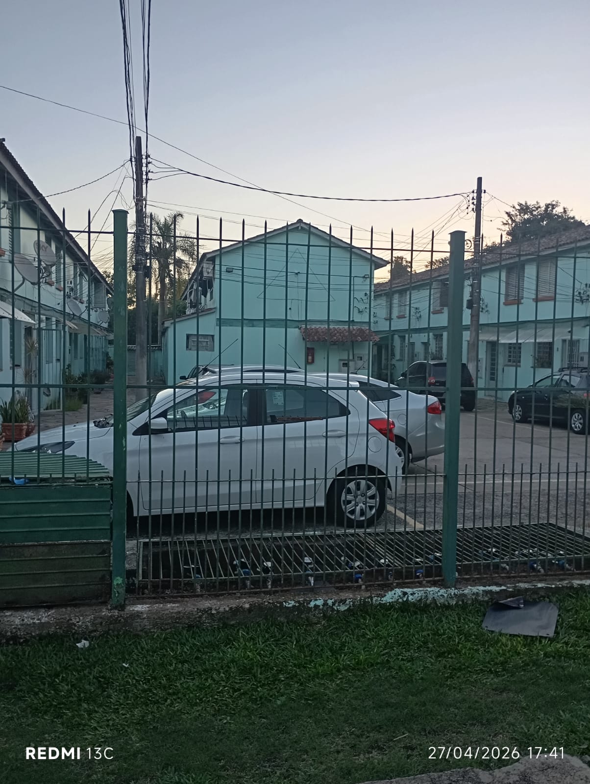 Vendo Sobrado Em Condomínio